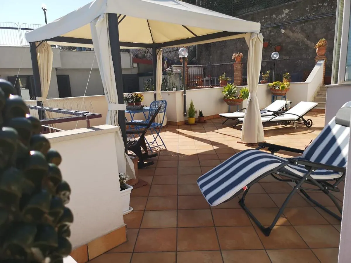 Il Terrazzo Di Marlu Villa Taormina 0*,  Italy